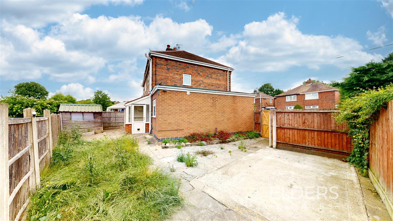 Derbyshire Drive - Picture 15