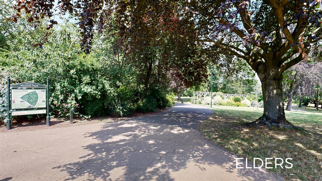 Drummond Road - Picture 25