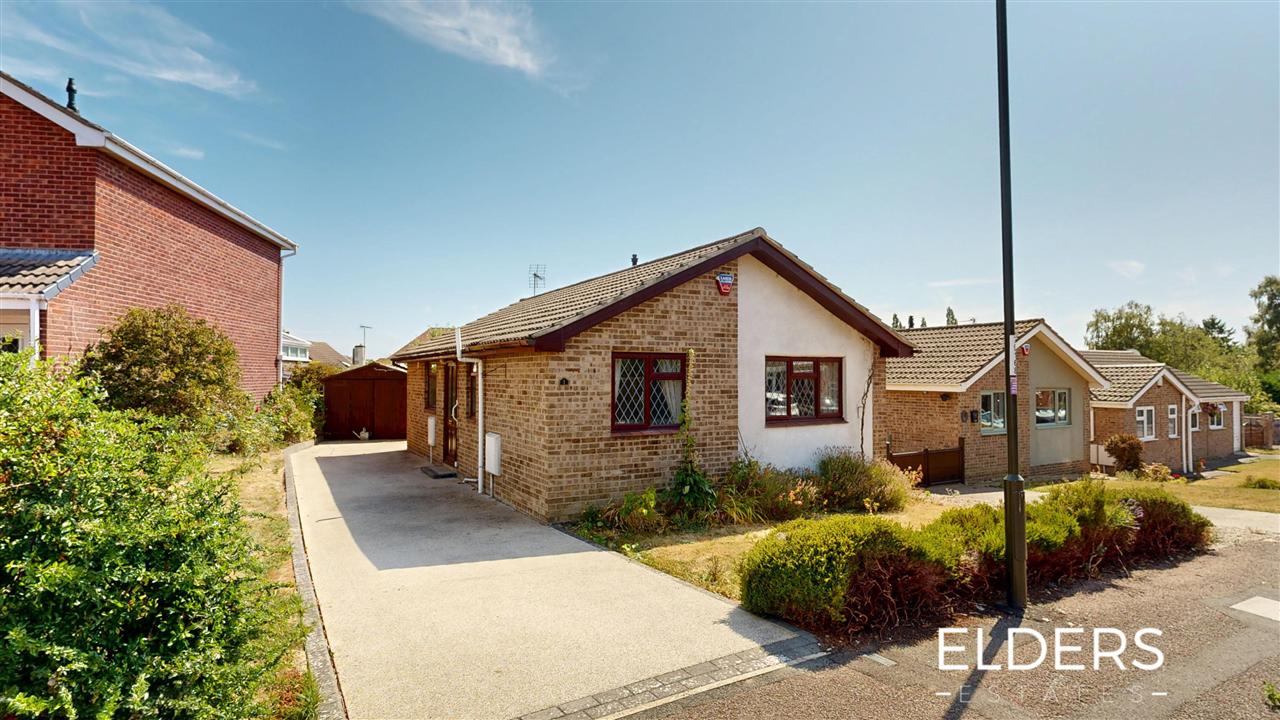 Fernilee Close - Picture 1