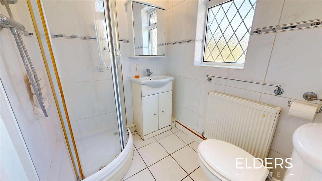 Fernilee Close - Picture 11