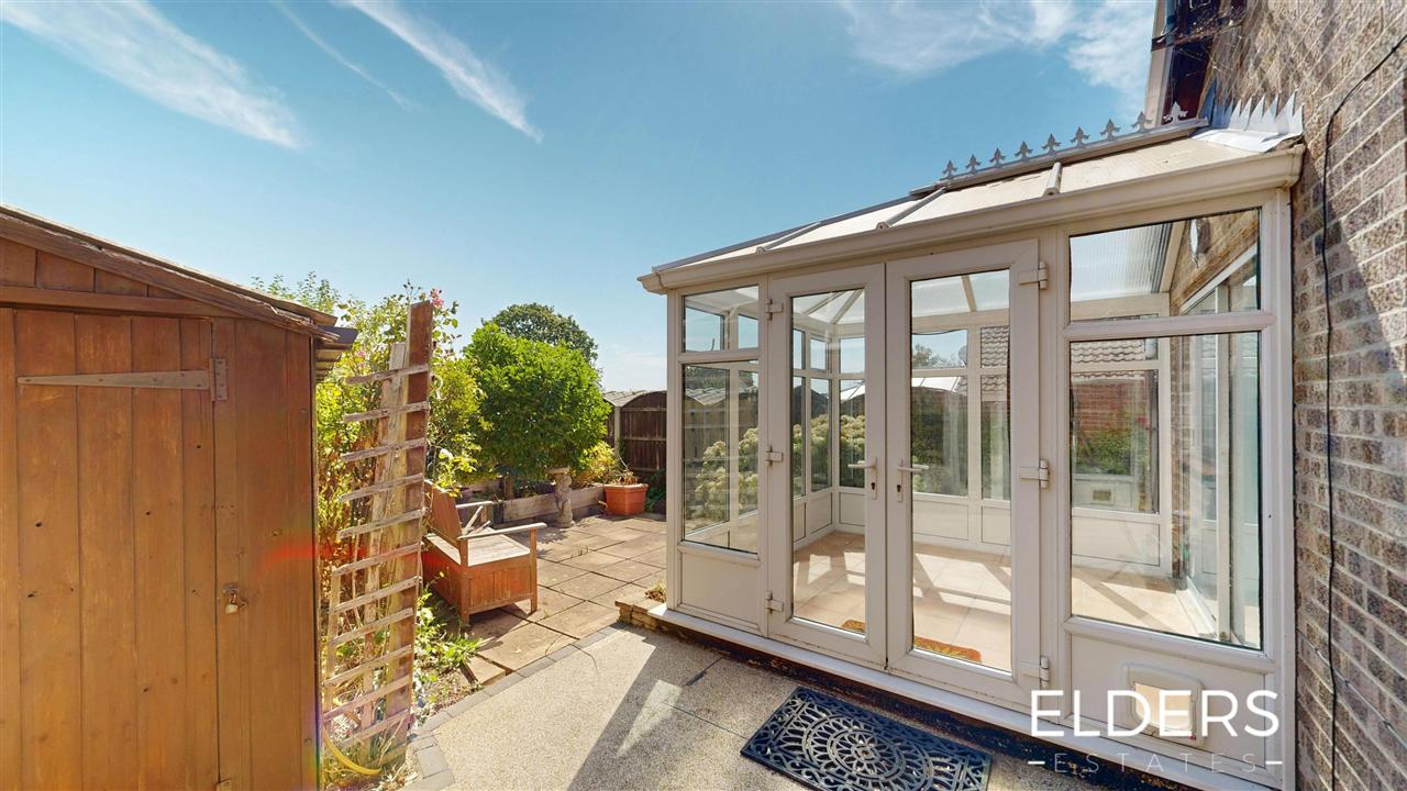 Fernilee Close - Picture 13