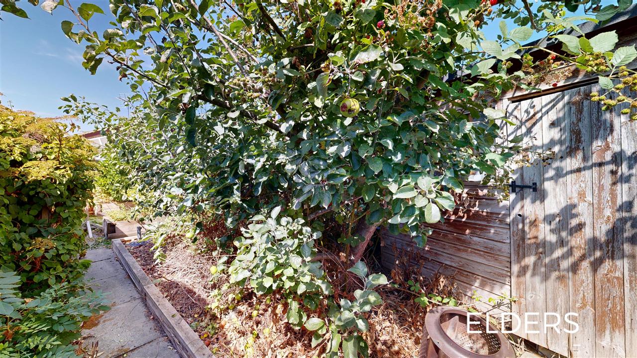 Fernilee Close - Picture 15