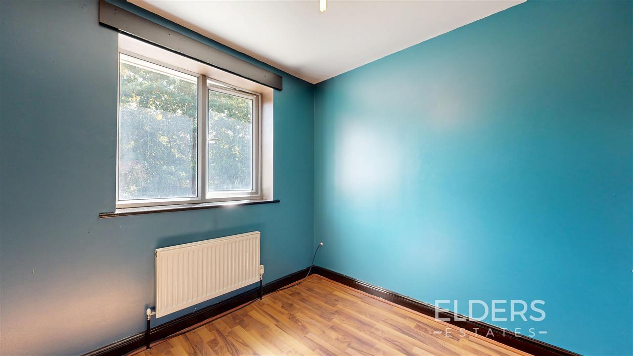 Armes Close - Picture 18