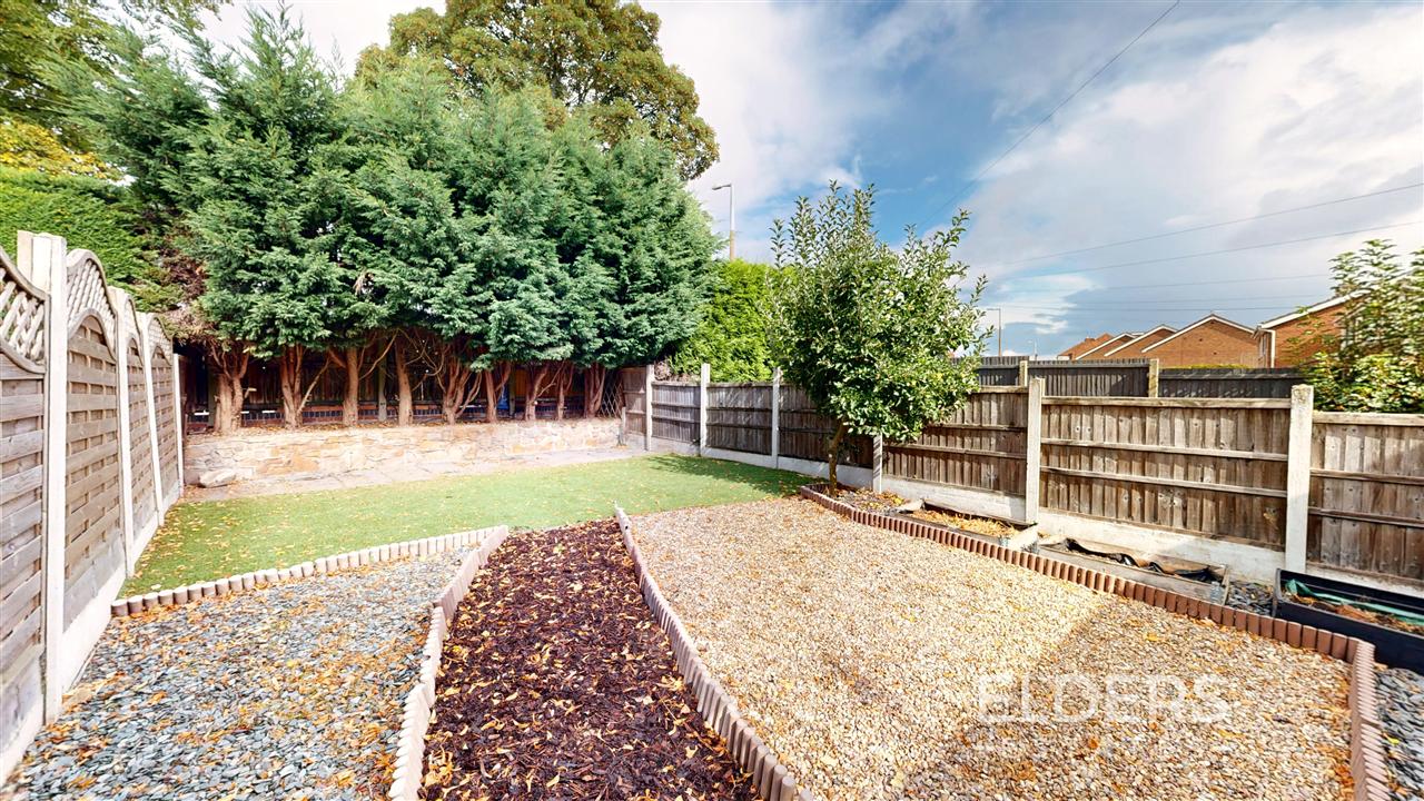 Armes Close - Picture 22