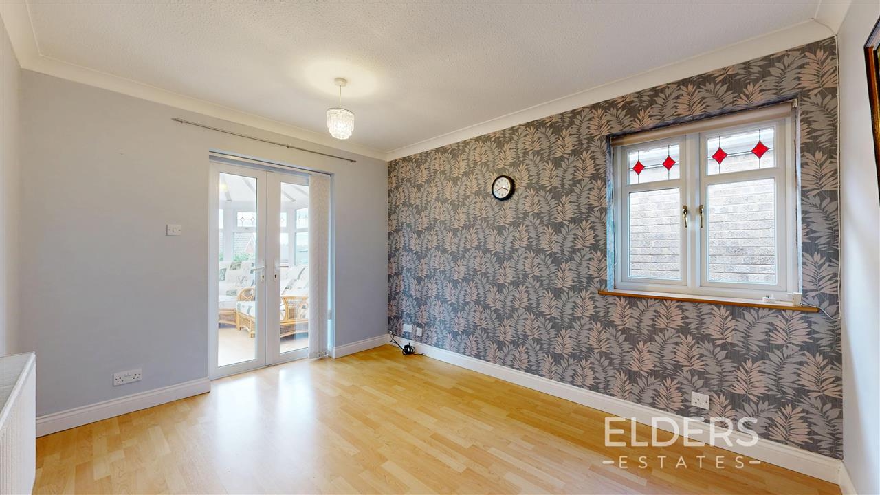 Nursery Avenue - Picture 6