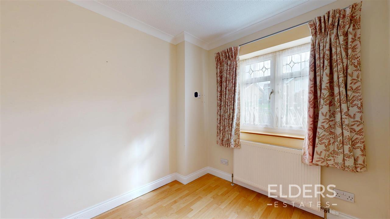 Nursery Avenue - Picture 13